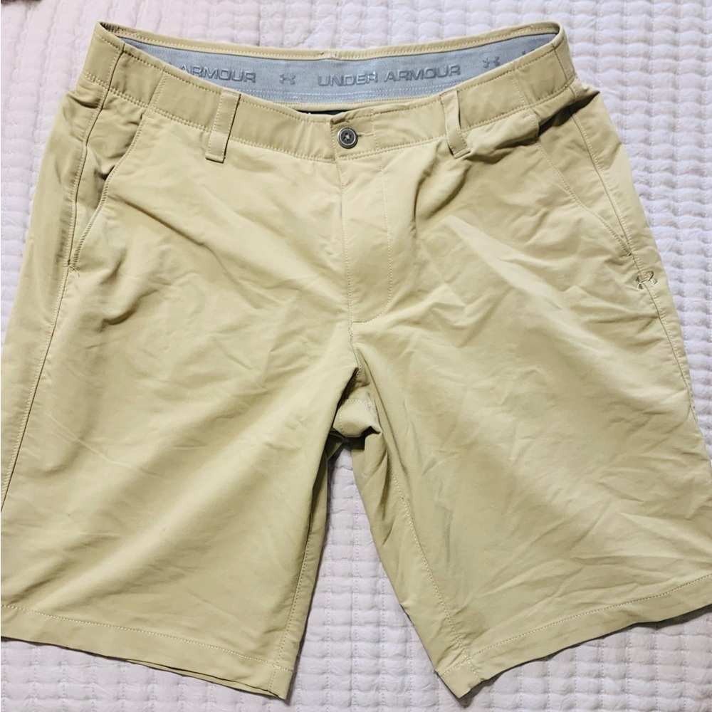 Great golf shorts!